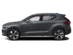 2024 Volvo XC40 B5 Core