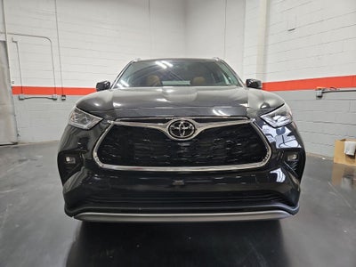 2026 Toyota Highlander Hybrid Hybrid Platinum
