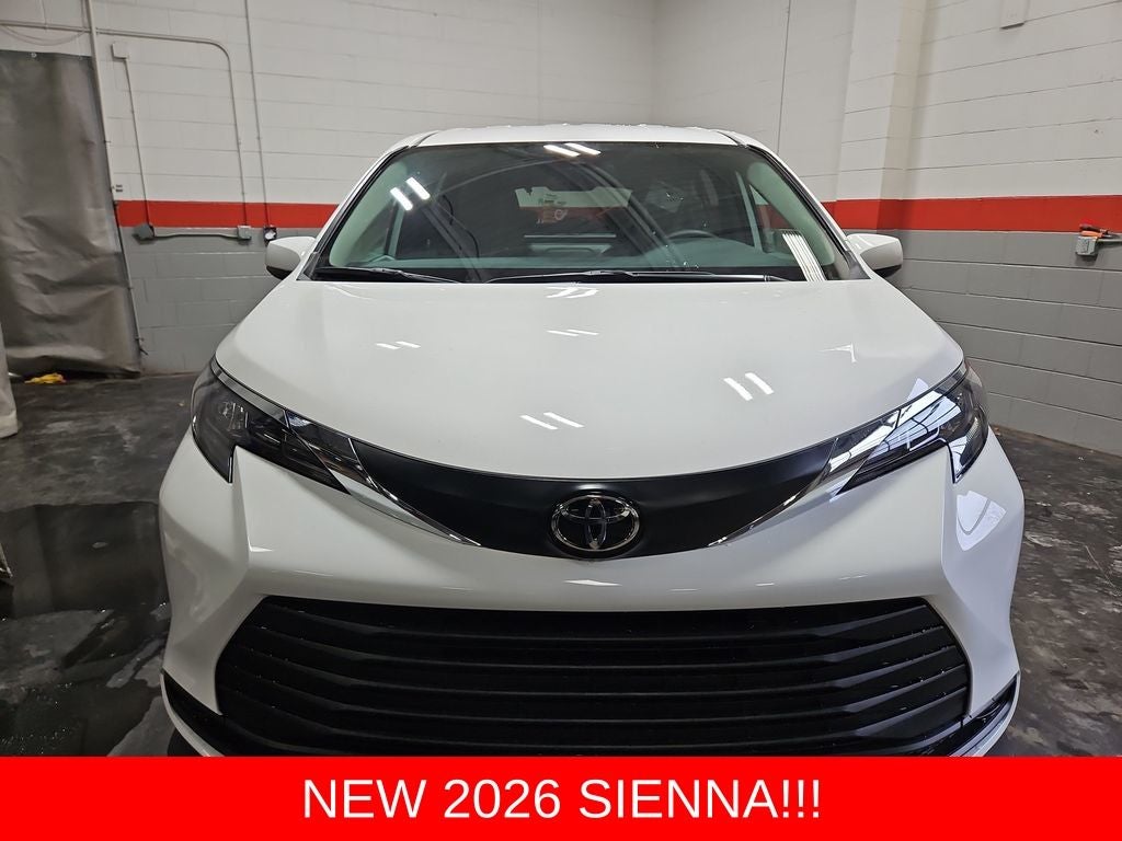 2026 Toyota Sienna LE