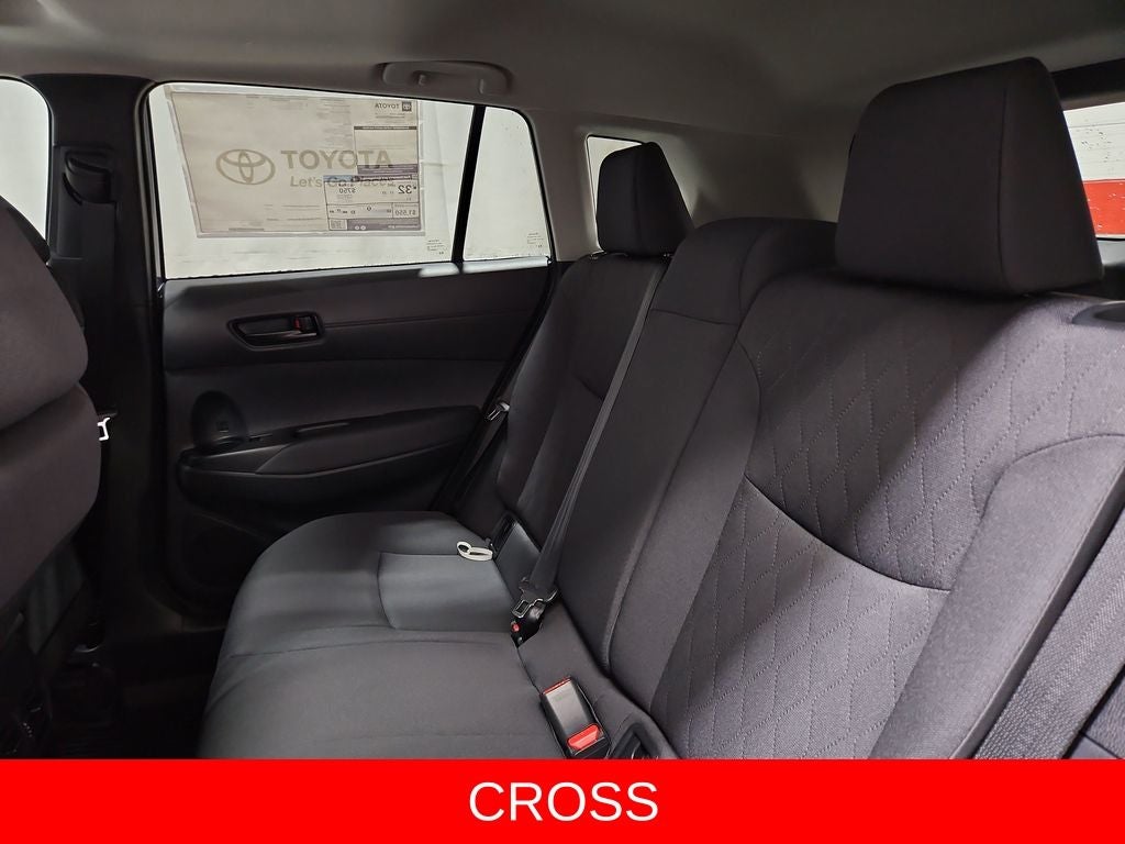 2026 Toyota Corolla Cross LE