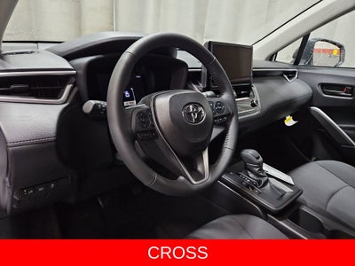 2026 Toyota Corolla Cross LE