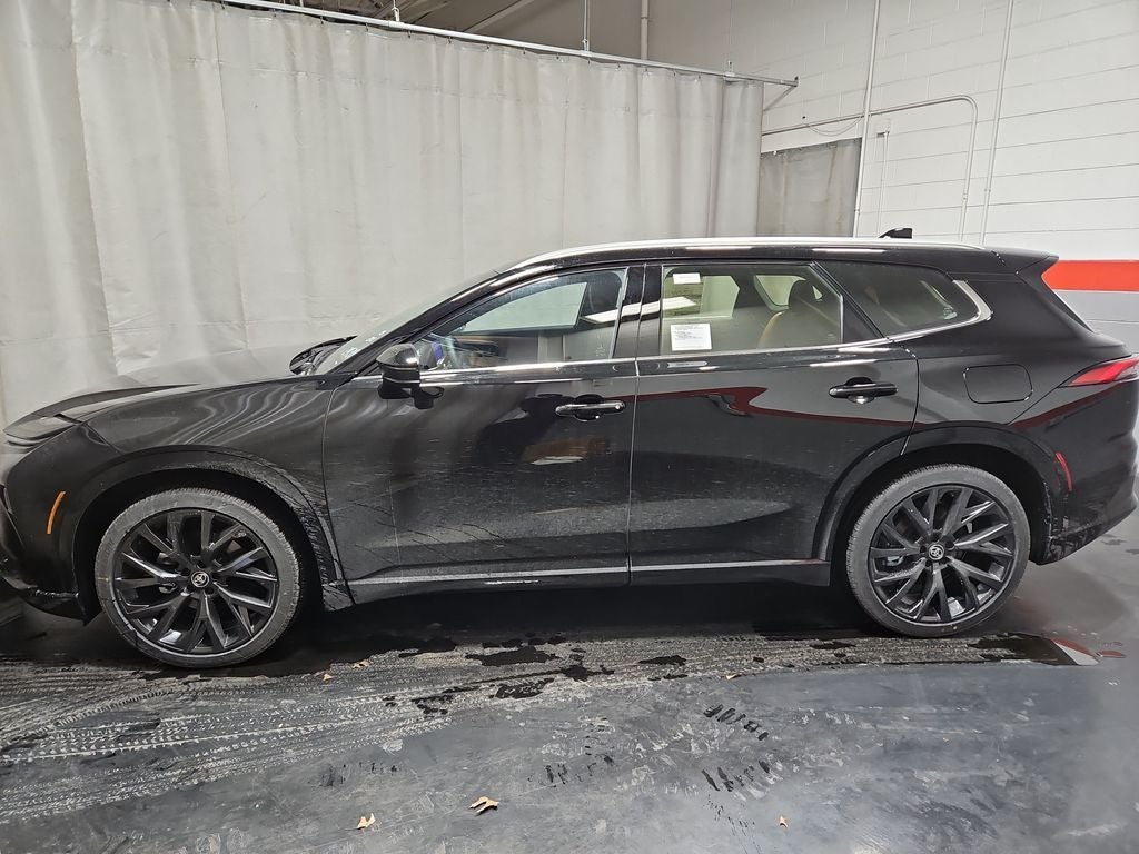 2026 Toyota Toyota Crown Signia Limited