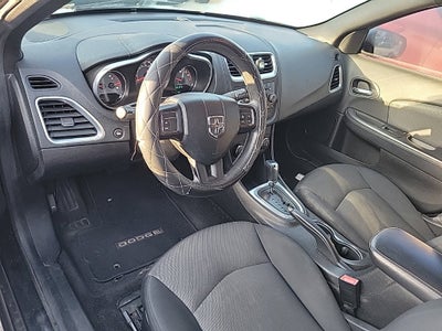 2013 Dodge Avenger SE