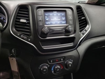 2019 Jeep Cherokee Sport