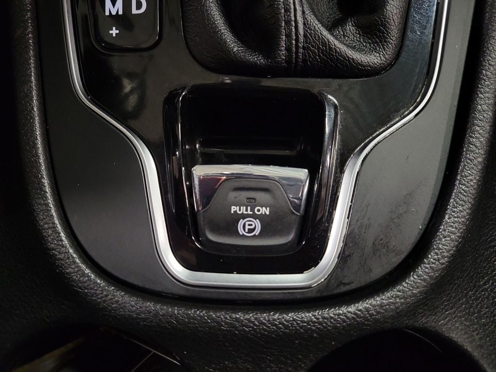 2020 Jeep Cherokee Altitude