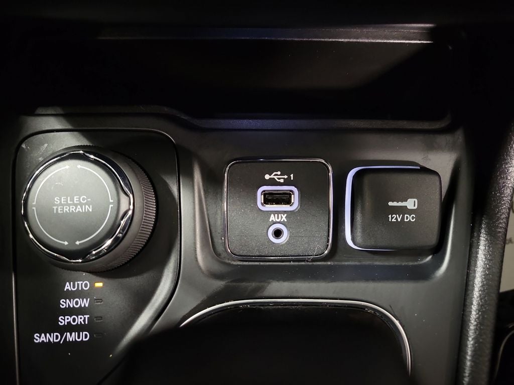 2020 Jeep Cherokee Altitude