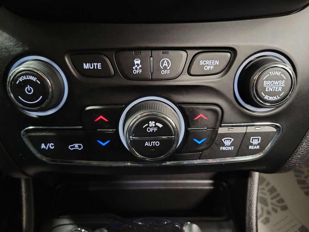 2020 Jeep Cherokee Altitude