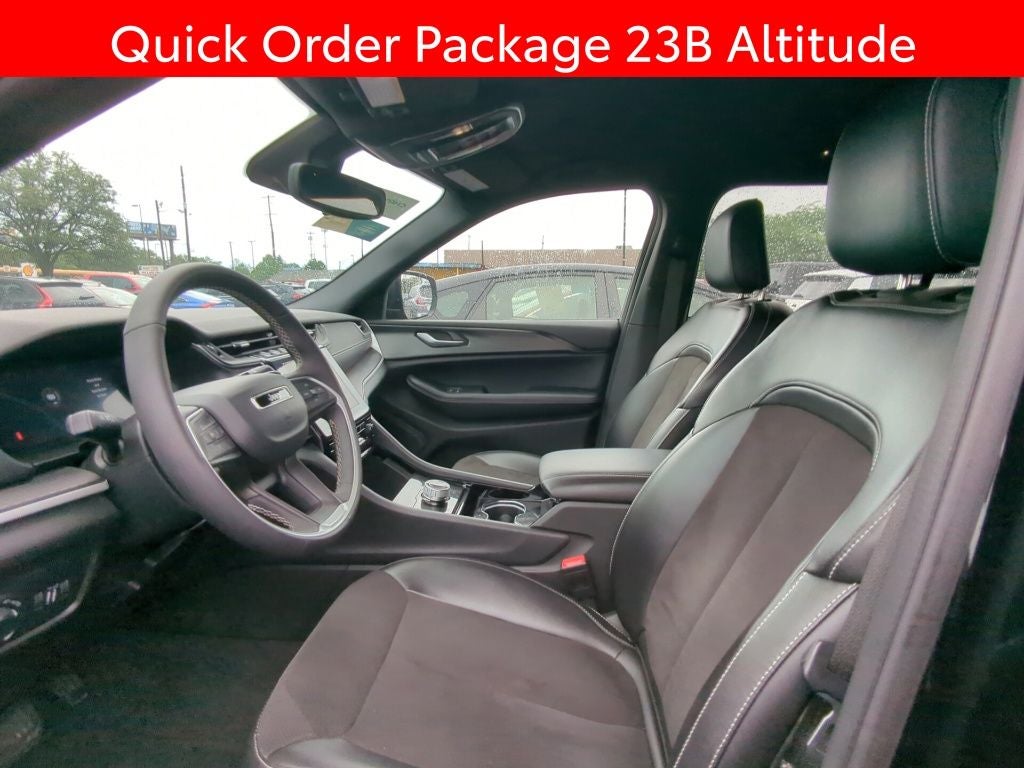 2023 Jeep Grand Cherokee L Altitude
