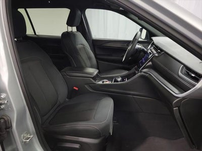 2024 Jeep Grand Cherokee L Laredo