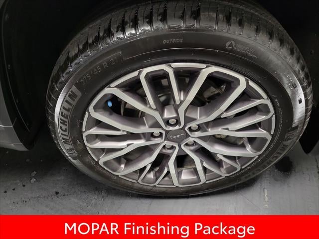 2022 Jeep Grand Cherokee L Summit