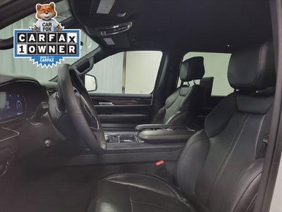 2023 Jeep Wagoneer L Base
