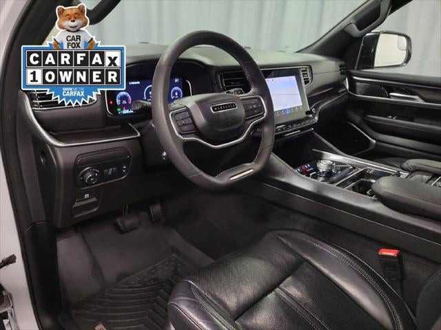 2023 Jeep Wagoneer L Base