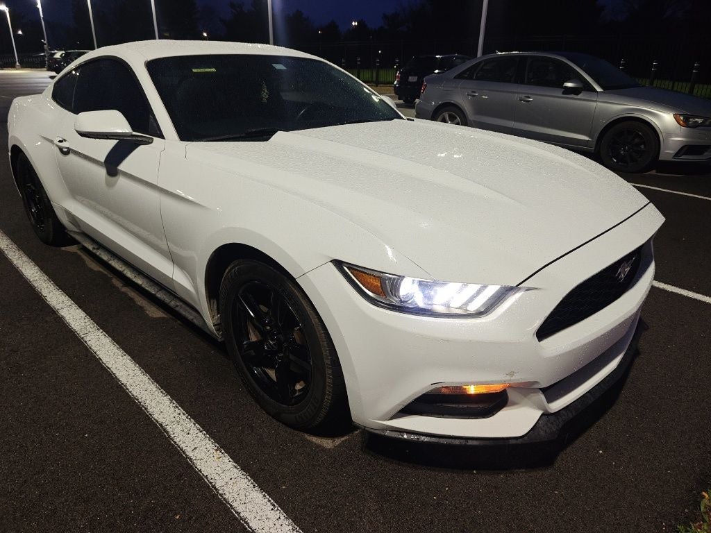2017 Ford Mustang V6