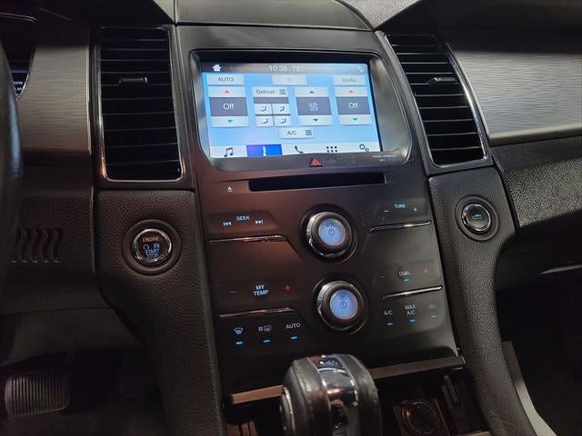 2018 Ford Taurus SEL