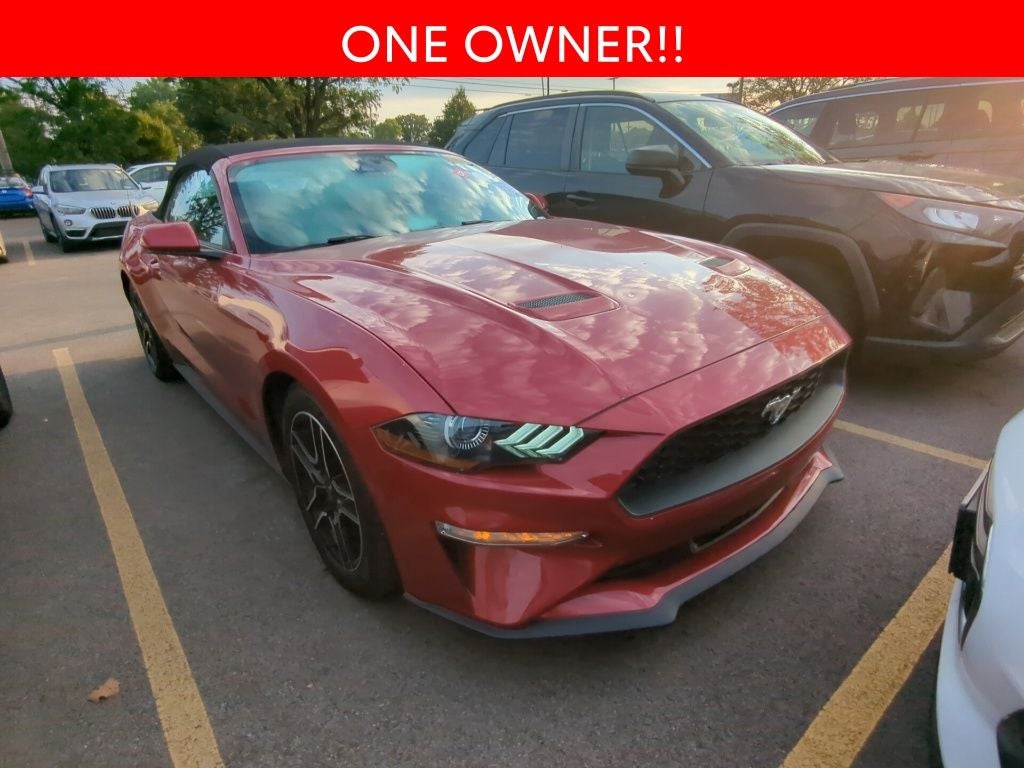 2022 Ford Mustang EcoBoost