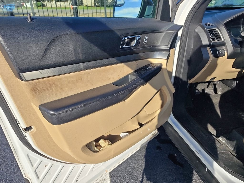 2017 Ford Explorer Base