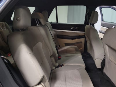 2019 Ford Explorer Base