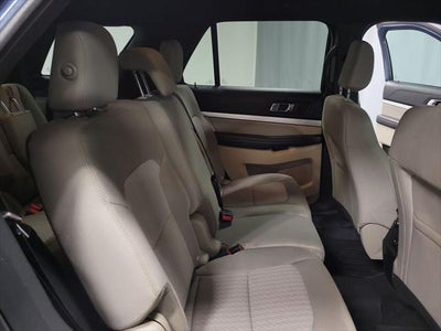2019 Ford Explorer Base