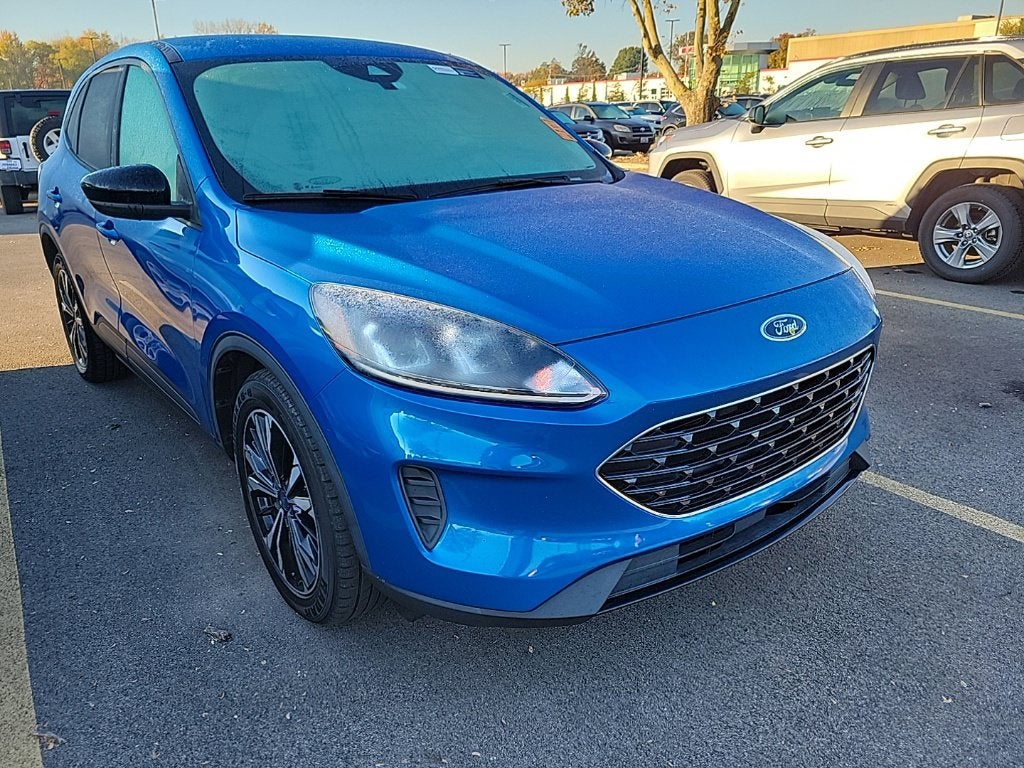 2021 Ford Escape Hybrid SE