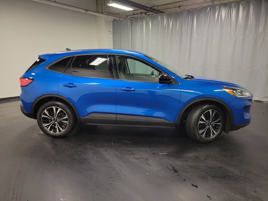 2021 Ford Escape Hybrid SE