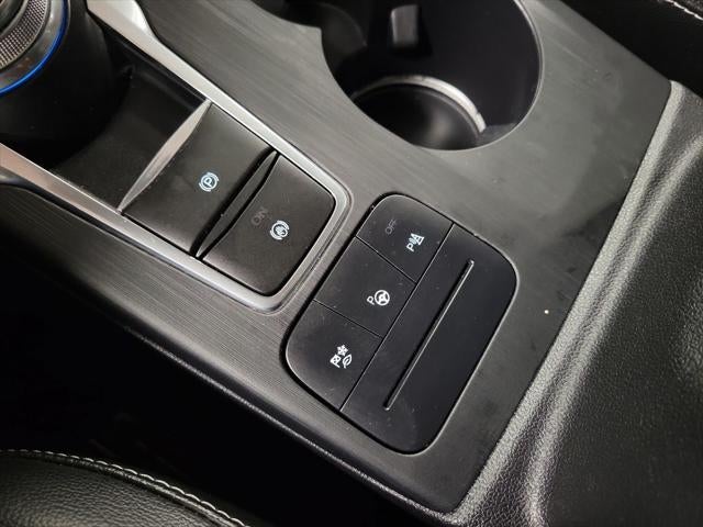 2020 Ford Escape Hybrid Titanium