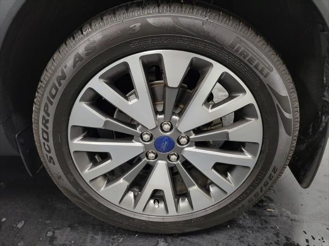 2022 Ford Escape Titanium Hybrid