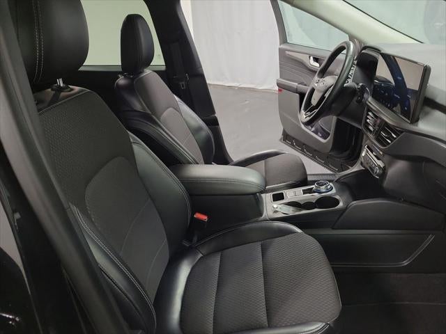 2024 Ford Escape Plug-In Hybrid Base