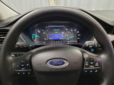 2022 Ford Escape Hybrid SE