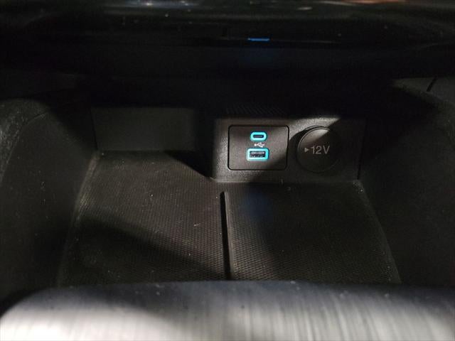 2022 Ford Escape Hybrid SE