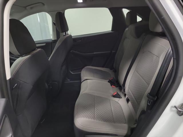 2022 Ford Escape Hybrid SE