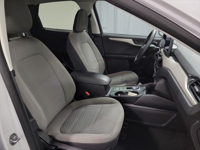 2022 Ford Escape Hybrid SE