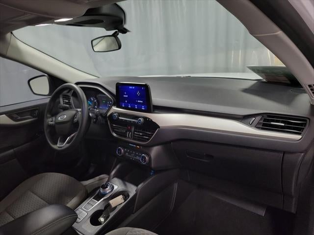 2022 Ford Escape Hybrid SE