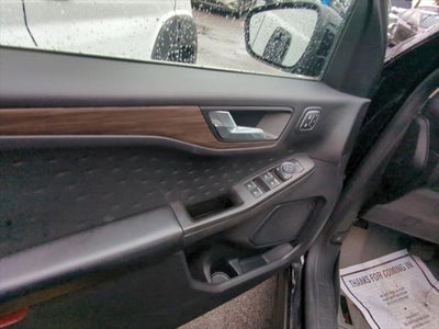 2020 Ford Escape Hybrid Titanium