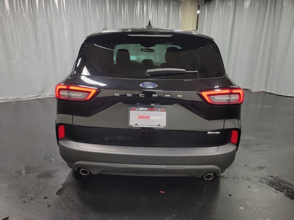 2025 Ford Escape ST-Line Select