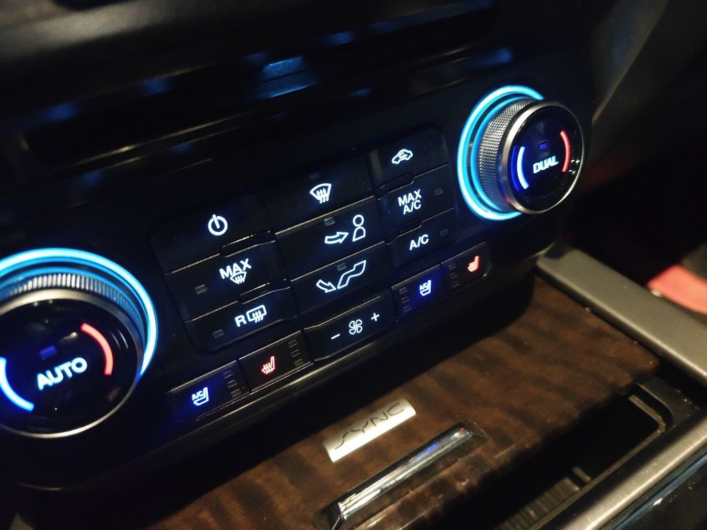 2015 Ford F-150 Platinum