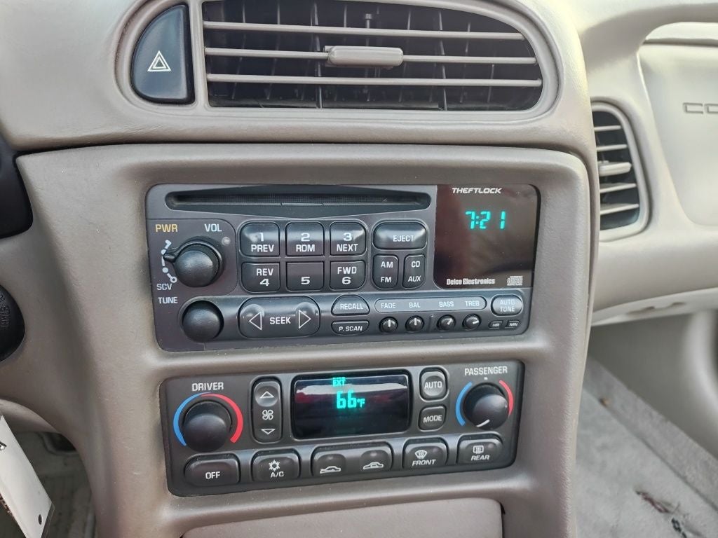 2003 Chevrolet Corvette Base