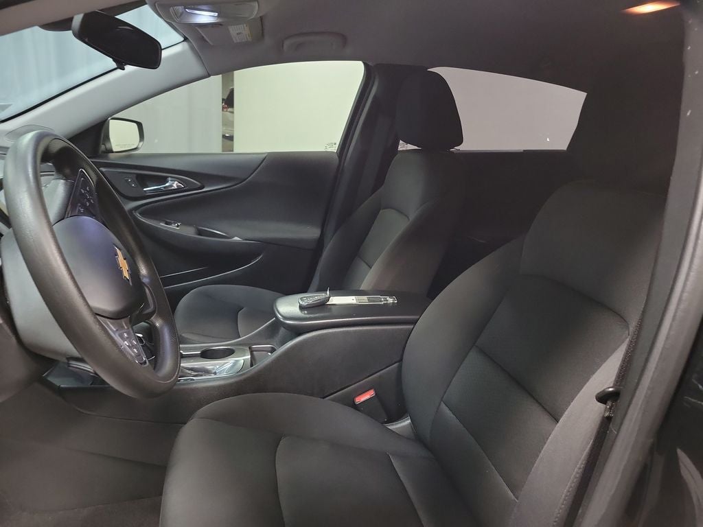 2021 Chevrolet Malibu LS 1LS