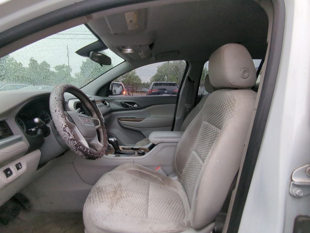 2017 GMC Acadia SLE-2