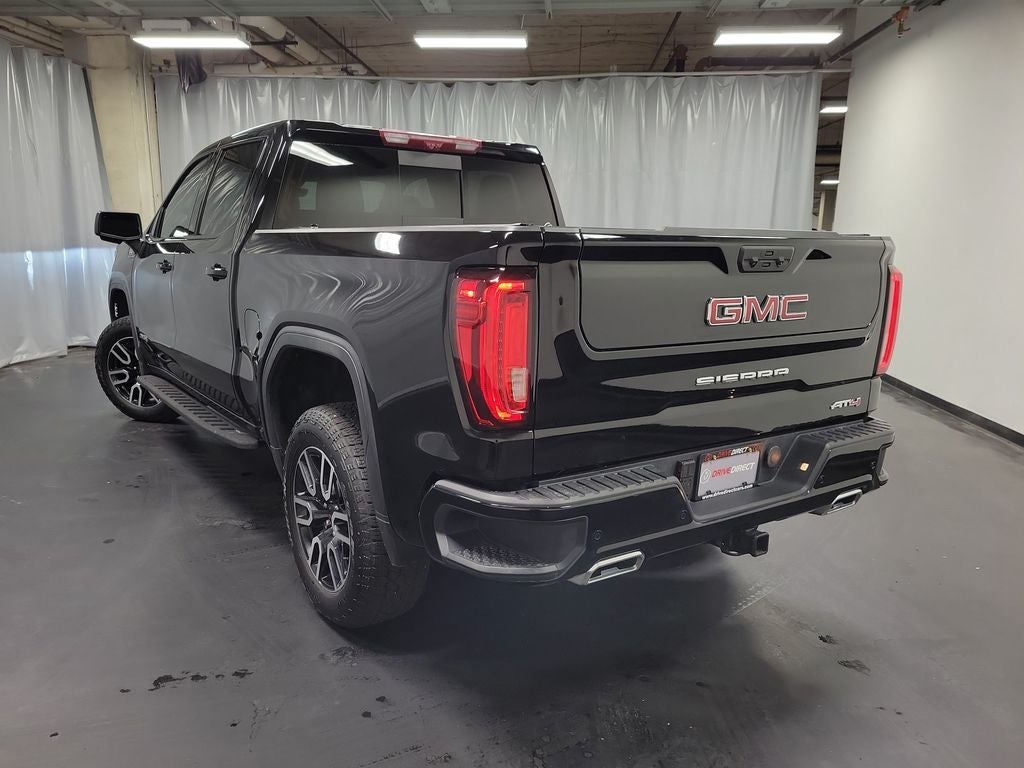 2025 GMC Sierra 1500 AT4