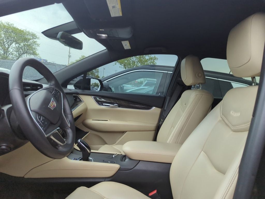 2017 Cadillac XT5 Base