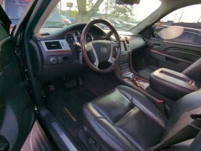 2014 Cadillac Escalade Luxury