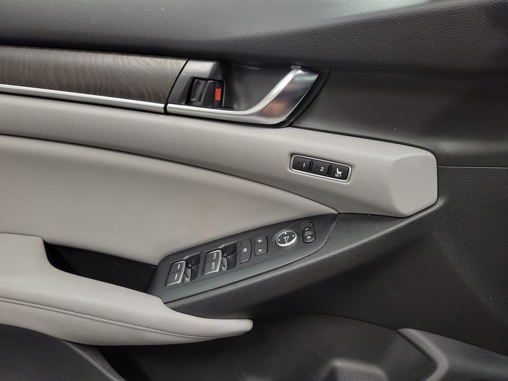 2018 Honda Accord Hybrid Touring