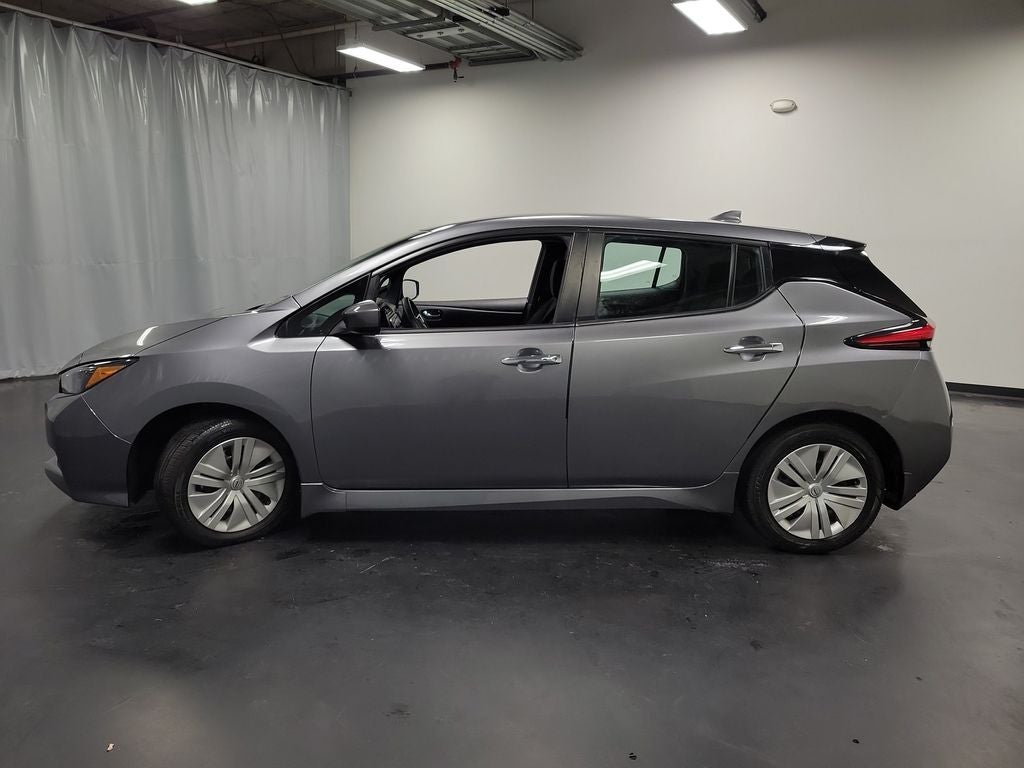 2023 Nissan Leaf S