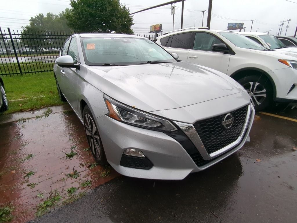 2021 Nissan Altima 2.5 SV