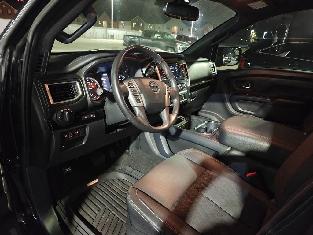 2019 Nissan Titan SV