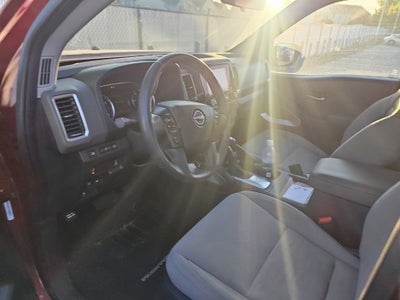 2024 Nissan Frontier SV
