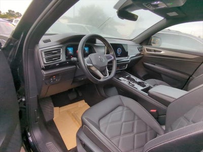 2024 Volkswagen Atlas Cross Sport 2.0T SE w/Technology