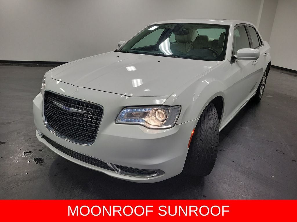 2015 Chrysler 300 Limited
