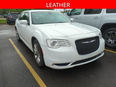 2015 Chrysler 300 Limited