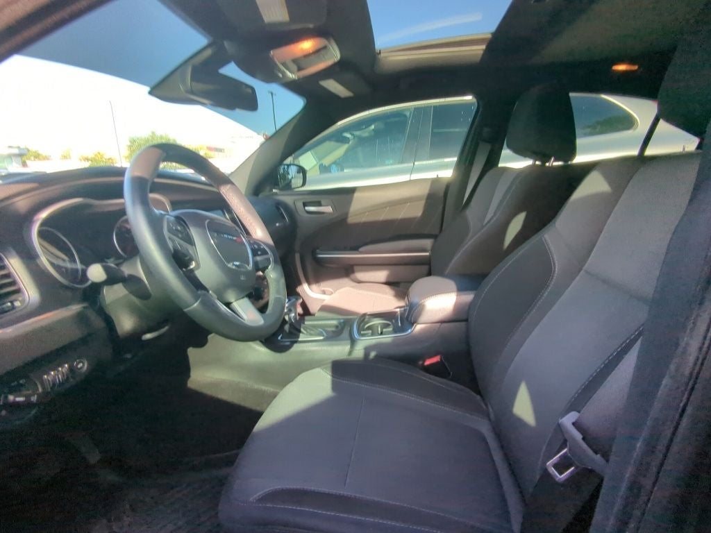 2016 Dodge Charger SXT